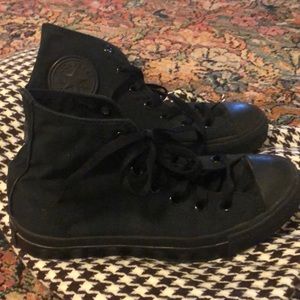 Converse All Stars Hi Tops BLACK ON BLACK 🖤